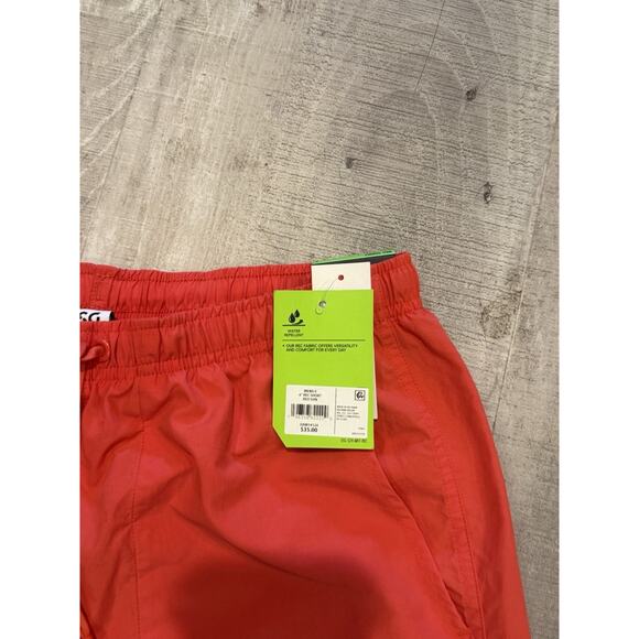 DSG Men’s Red REC Shorts S Water-Repellent Swim Trunks Gym Beach Quick Dry NWT - Picture 3 of 8